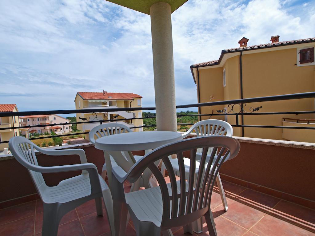 Smaragdna Villa Yourcroatiaholiday Премантура Номер фото