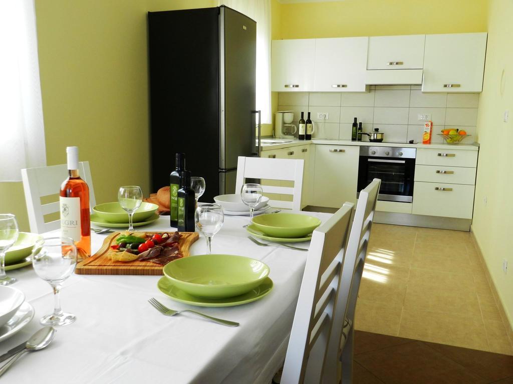 Smaragdna Villa Yourcroatiaholiday Премантура Екстер'єр фото